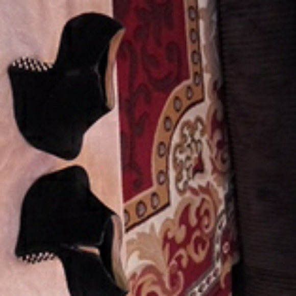 Invisible heels - Picture 2 of 3